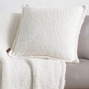 Ugg Ana Knit Throw Euro Pillow in Snow